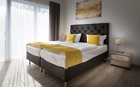 GLEUEL INN - digital hotel&serviced apartments&boardinghouse mit voll ausgestatteten Küchen